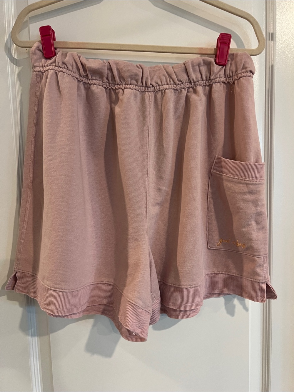 High-Rise Dusty Pink Athletic Shorts with Side Pocket